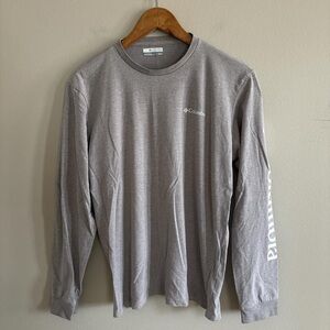 Columbia Men's Light Gray Long Sleeve Tee